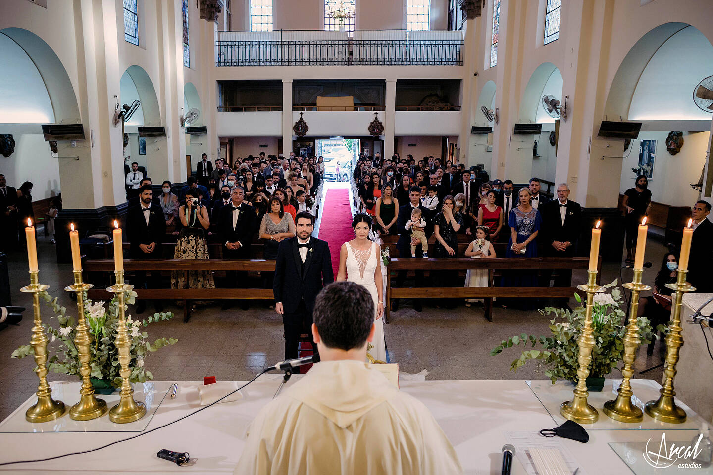 134-mili-y-toma-s-boda-en-parroquia-nuestra-sen-ora-del-socorro-de-escuela-pias-fotos-en-salo-n-reinapaz-140480-O