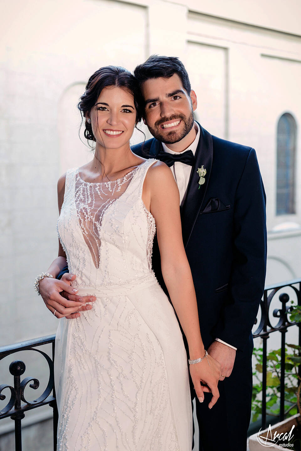 204-mili-y-toma-s-boda-en-parroquia-nuestra-sen-ora-del-socorro-de-escuela-pias-fotos-en-salo-n-reinapaz-140480-O