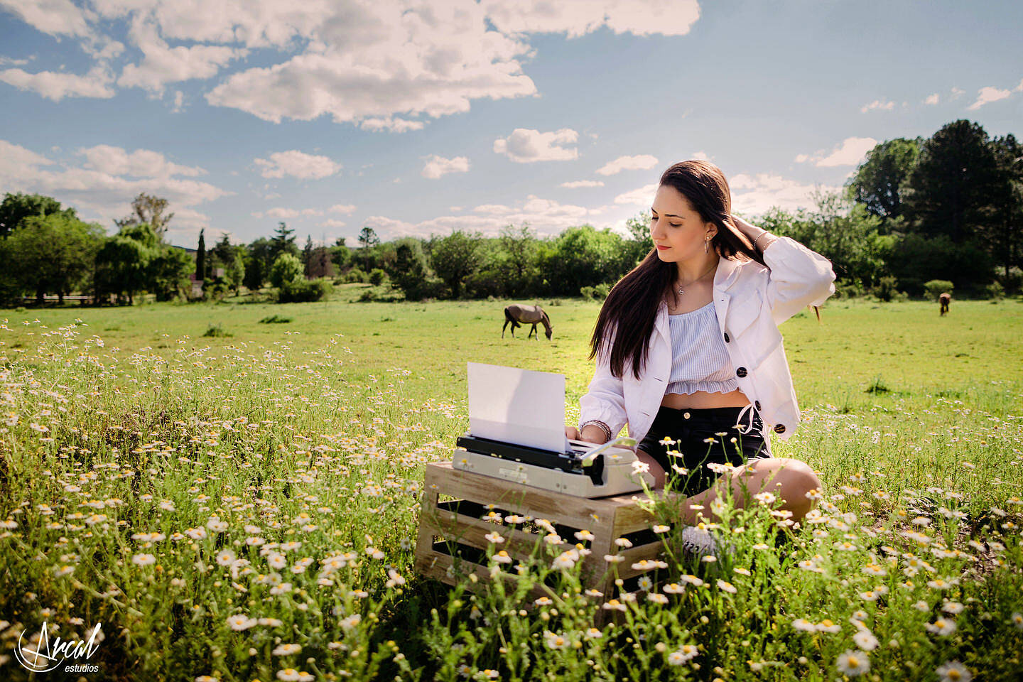 037-naiara-bustos-book-de-15-en-bosque-de-cabalango-fotos-de-quincean-era-en-crazy-donkey-tanti-141923-O