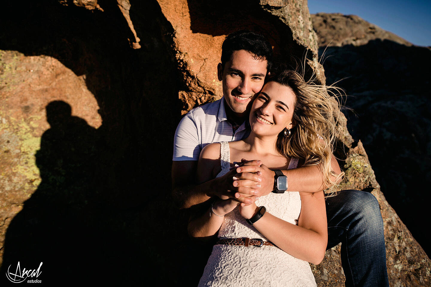 064-dara-y-joe-fotografi-as-de-novios-en-el-arco-de-las-altas-cumbres-y-pre-boda-en-la-quebrada-del-bata-n-144863-O