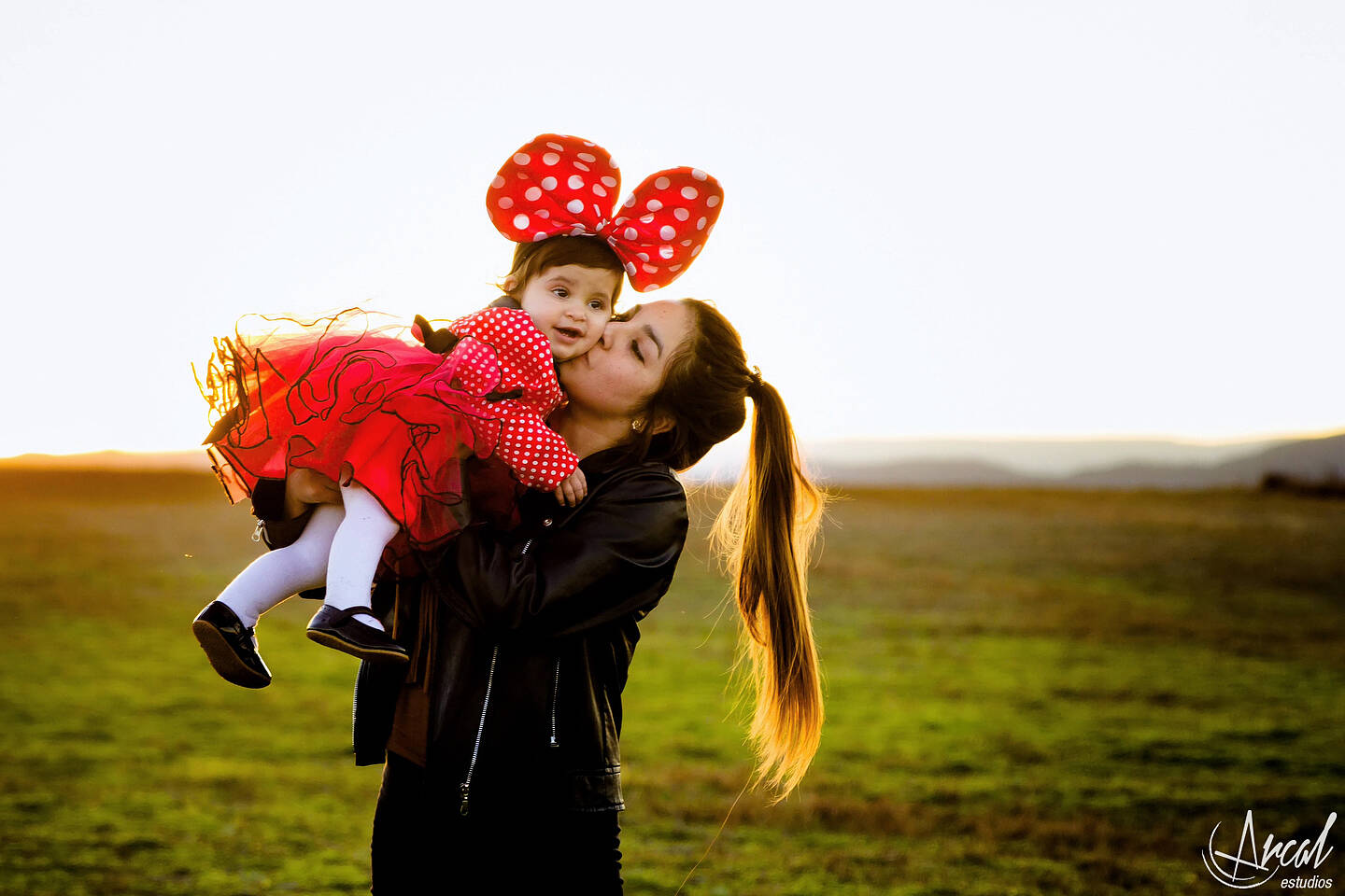 087_www.arcalestudios.com