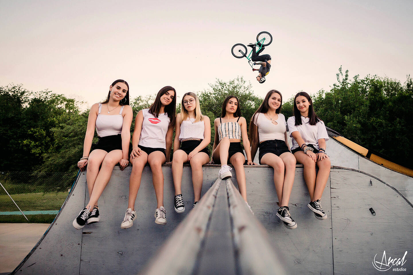 077-ludmila-acorso-delgado-fotos-de-quince-en-el-bota-nico-de-co-rdoba-book-de-15-en-el-parque-del-kempes-145579-O