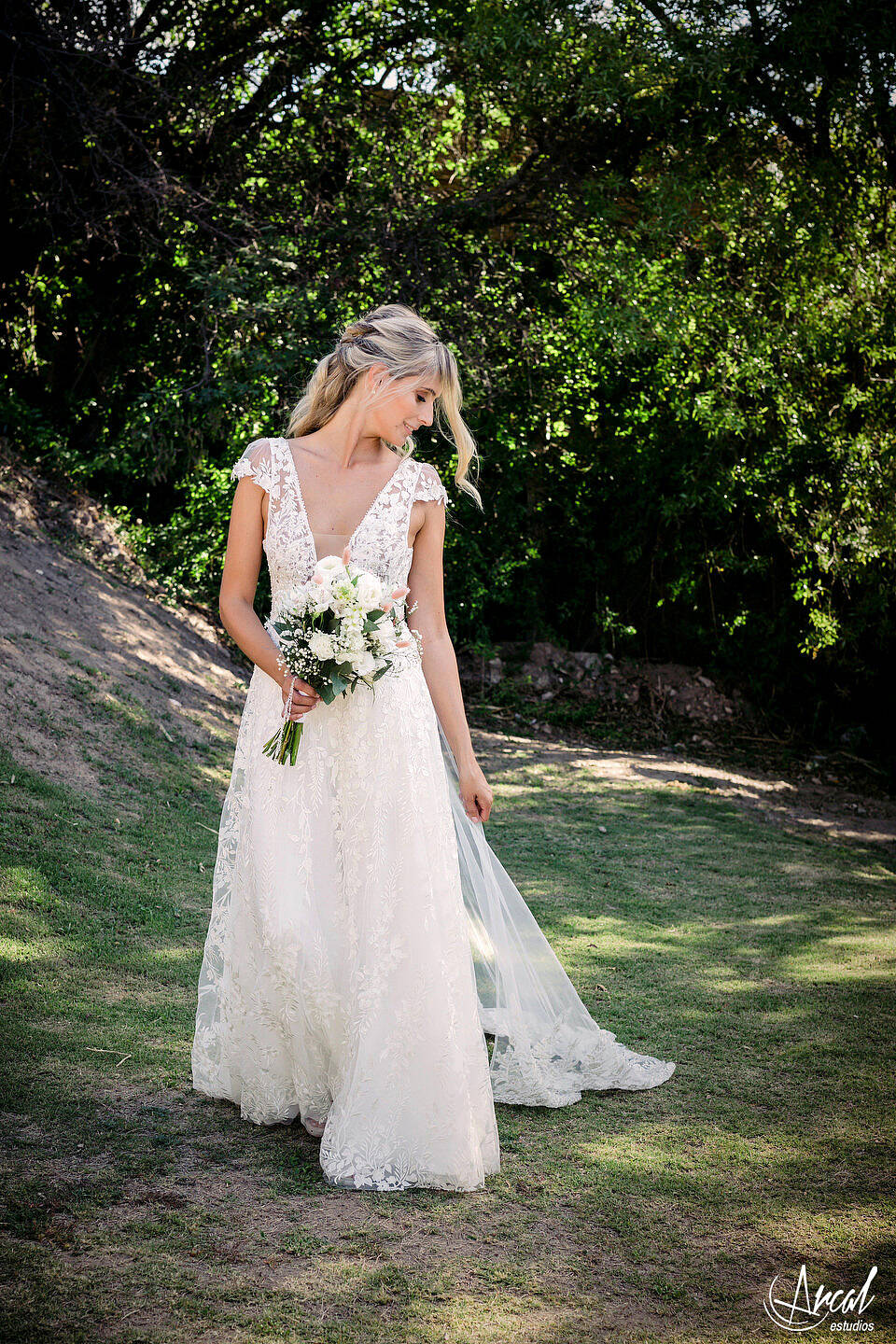 092-ileana-y-eduardo-fotos-de-boda-en-pinares-panorama-suites-casamiento-en-nuestra-sen-ora-del-carmen-fiesta-en-estancia-causana-148957-O