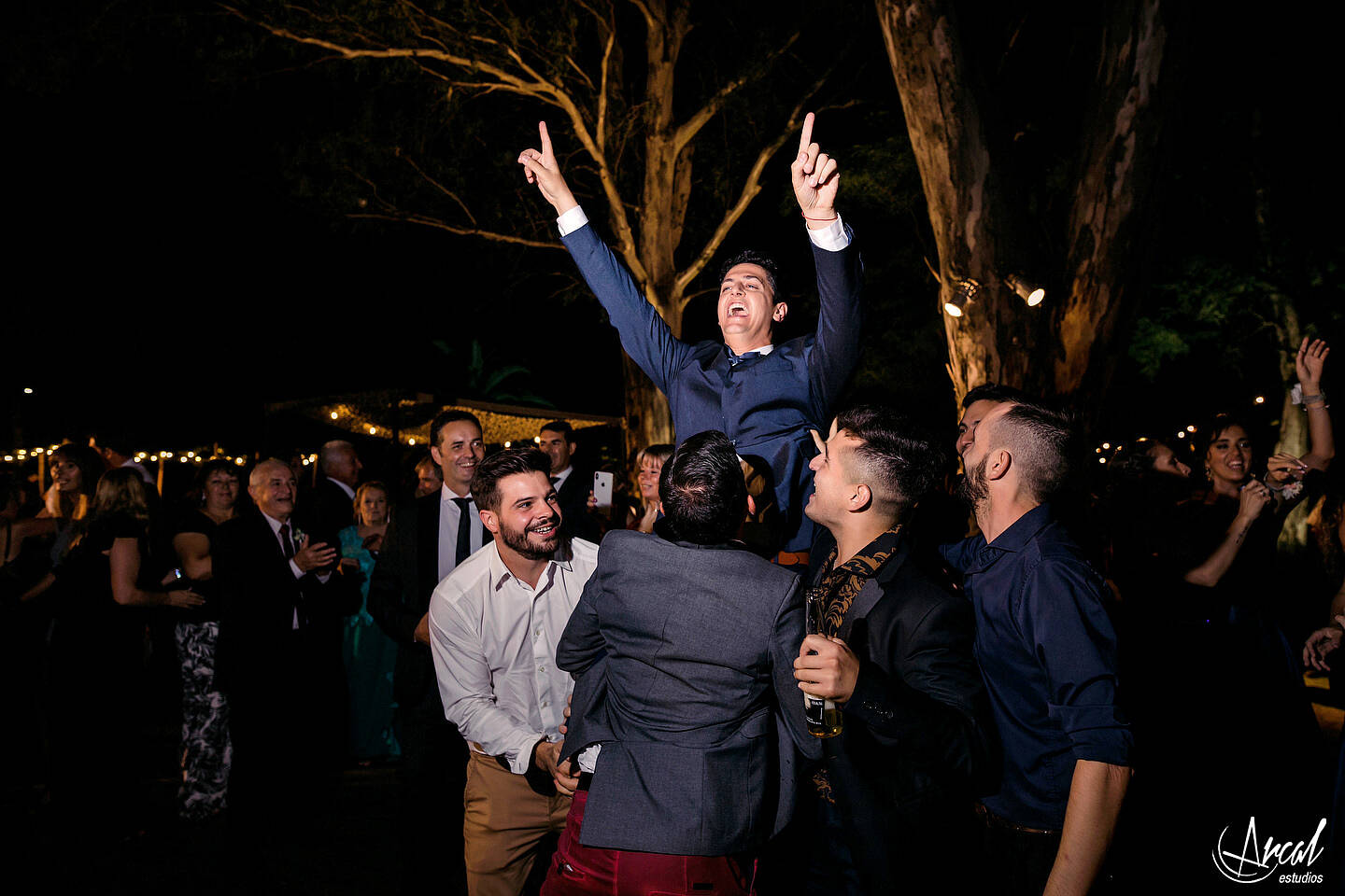 250-ileana-y-eduardo-fotos-de-boda-en-pinares-panorama-suites-casamiento-en-nuestra-sen-ora-del-carmen-fiesta-en-estancia-causana-148957-O