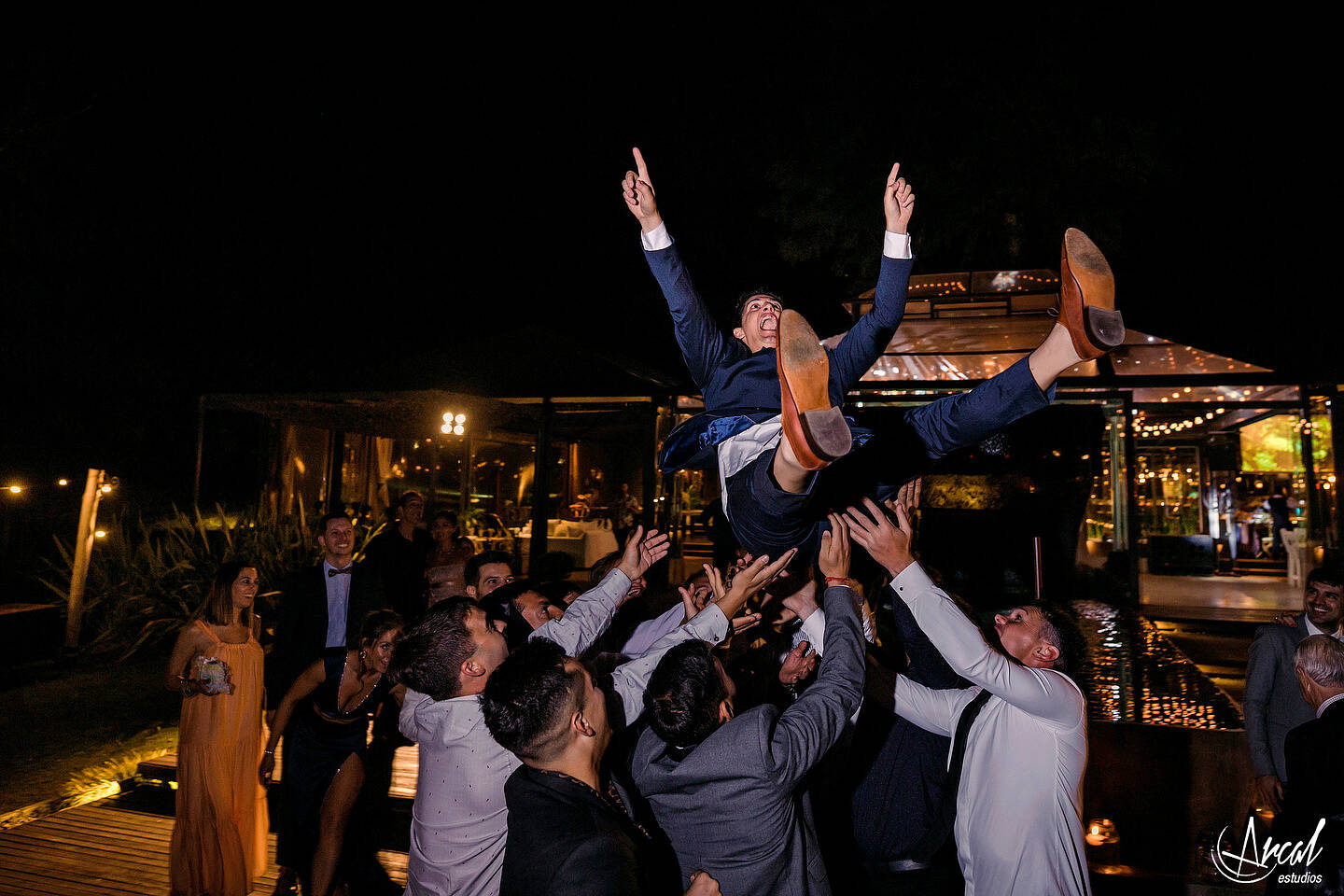 258-ileana-y-eduardo-fotos-de-boda-en-pinares-panorama-suites-casamiento-en-nuestra-sen-ora-del-carmen-fiesta-en-estancia-causana-148957-O