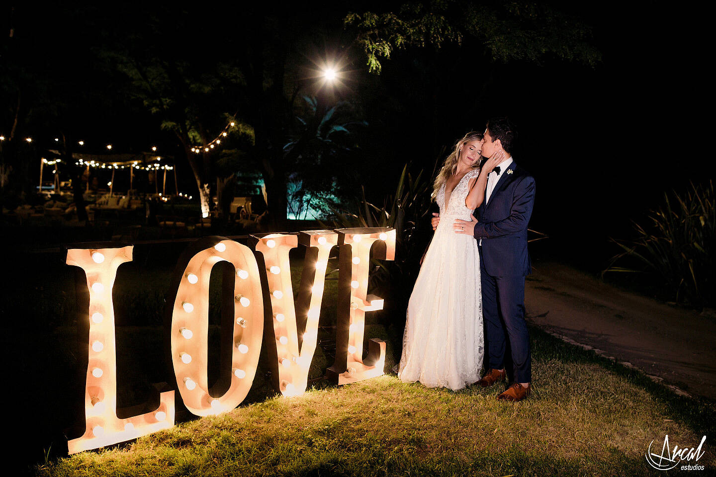 273-ileana-y-eduardo-fotos-de-boda-en-pinares-panorama-suites-casamiento-en-nuestra-sen-ora-del-carmen-fiesta-en-estancia-causana-148957-O