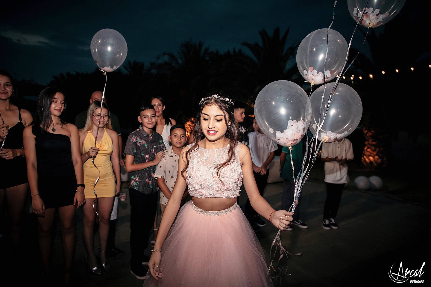 083-ludmila-acorso-delgado-quincean-era-en-hotel-quorum-fiesta-de-quince-en-salo-n-villa-adelina-de-co-rdoba-152621-O