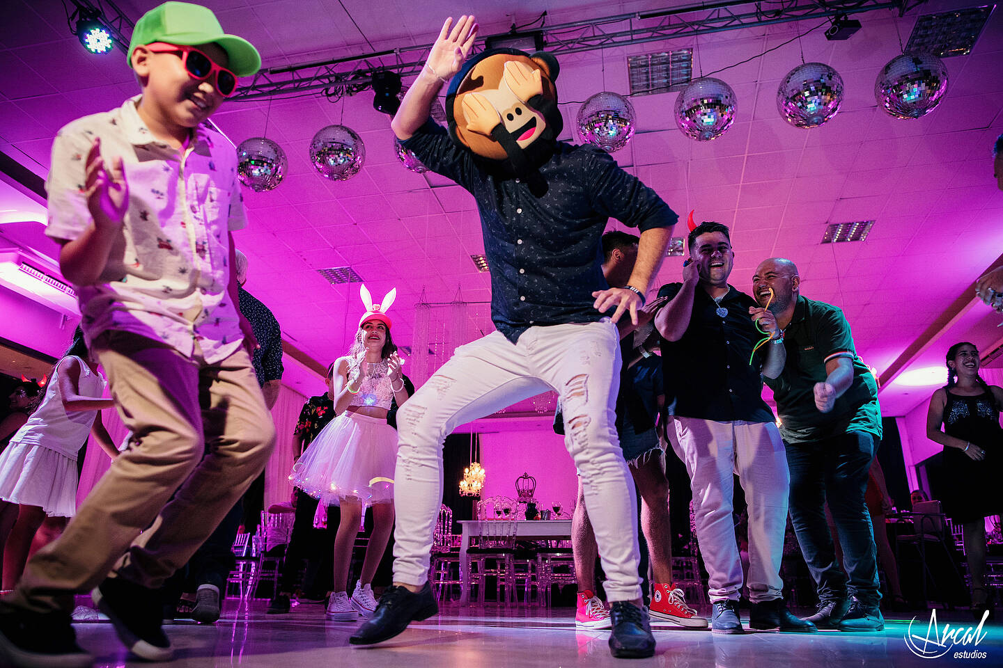 236-ludmila-acorso-delgado-quincean-era-en-hotel-quorum-fiesta-de-quince-en-salo-n-villa-adelina-de-co-rdoba-152621-O