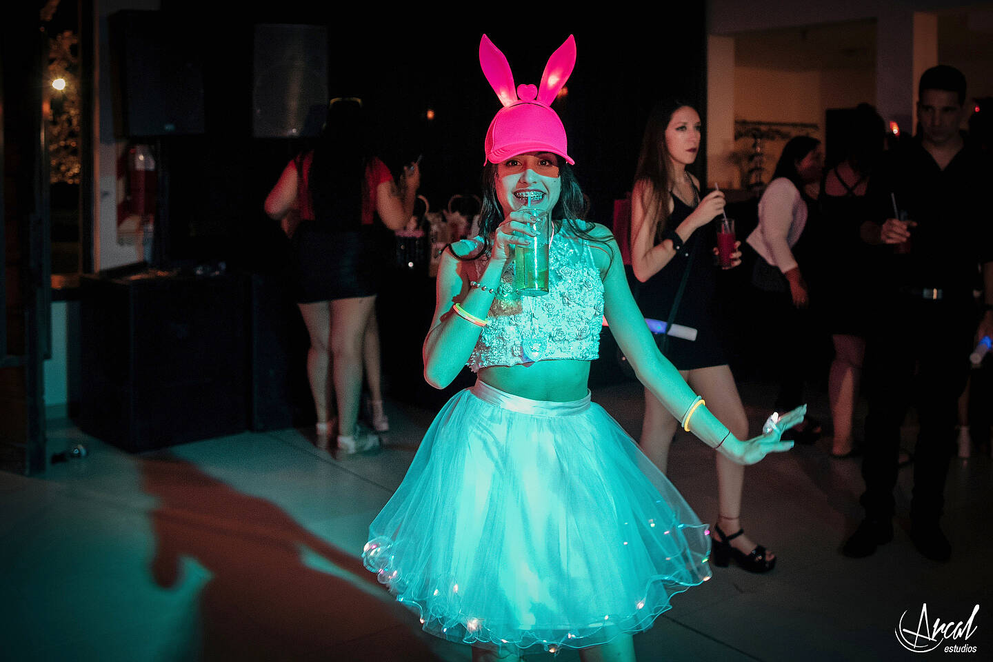 244-ludmila-acorso-delgado-quincean-era-en-hotel-quorum-fiesta-de-quince-en-salo-n-villa-adelina-de-co-rdoba-152621-O