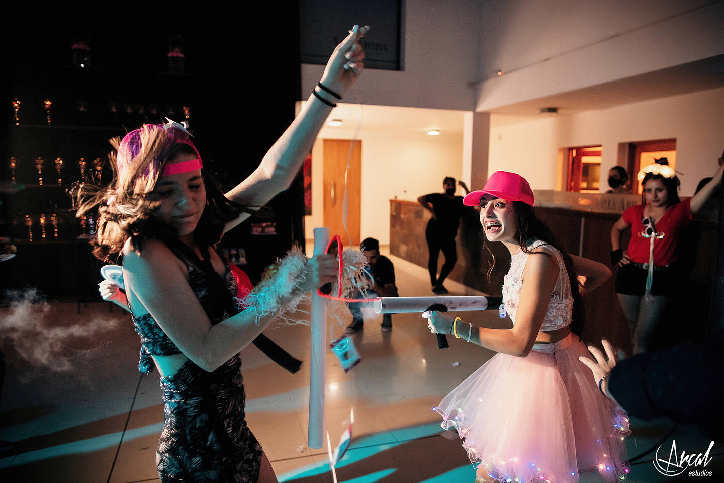 323-ludmila-acorso-delgado-quincean-era-en-hotel-quorum-fiesta-de-quince-en-salo-n-villa-adelina-de-co-rdoba-152621-O