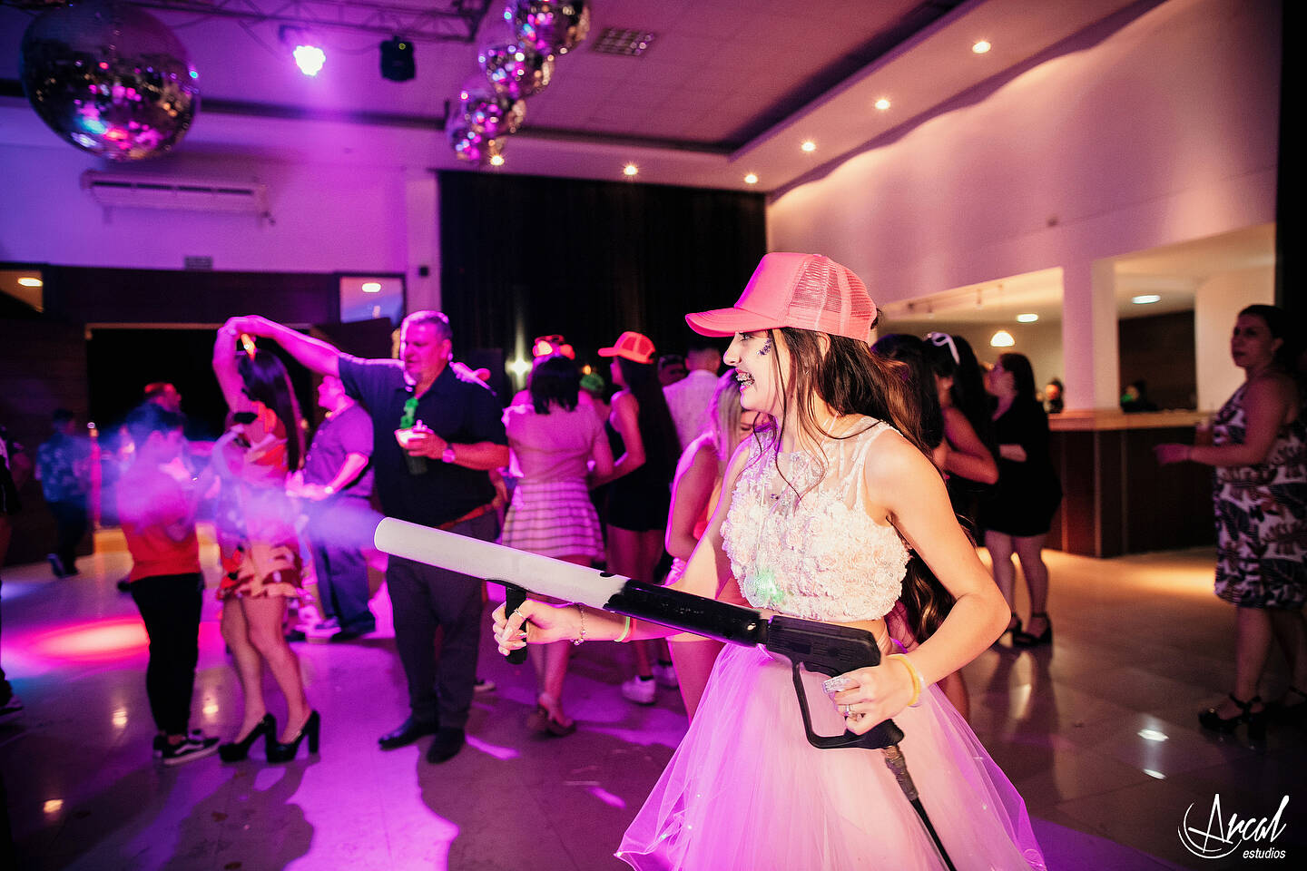 326-ludmila-acorso-delgado-quincean-era-en-hotel-quorum-fiesta-de-quince-en-salo-n-villa-adelina-de-co-rdoba-152621-O