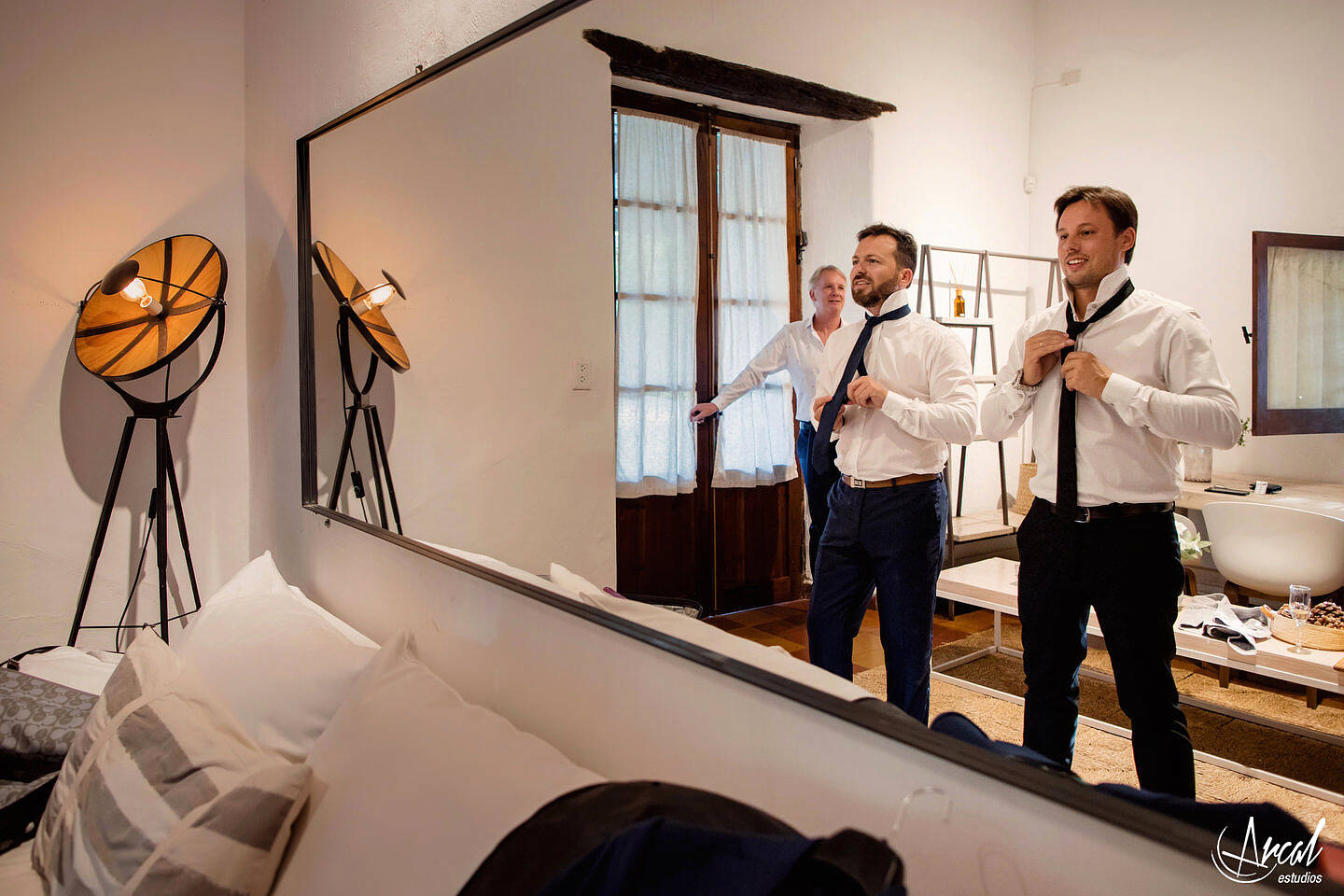 027-jimena-y-mauro-salon-casas-viejas-boda-manuel-wirzt-la-barra-evento-fotografia-de-boda-157047-XXL