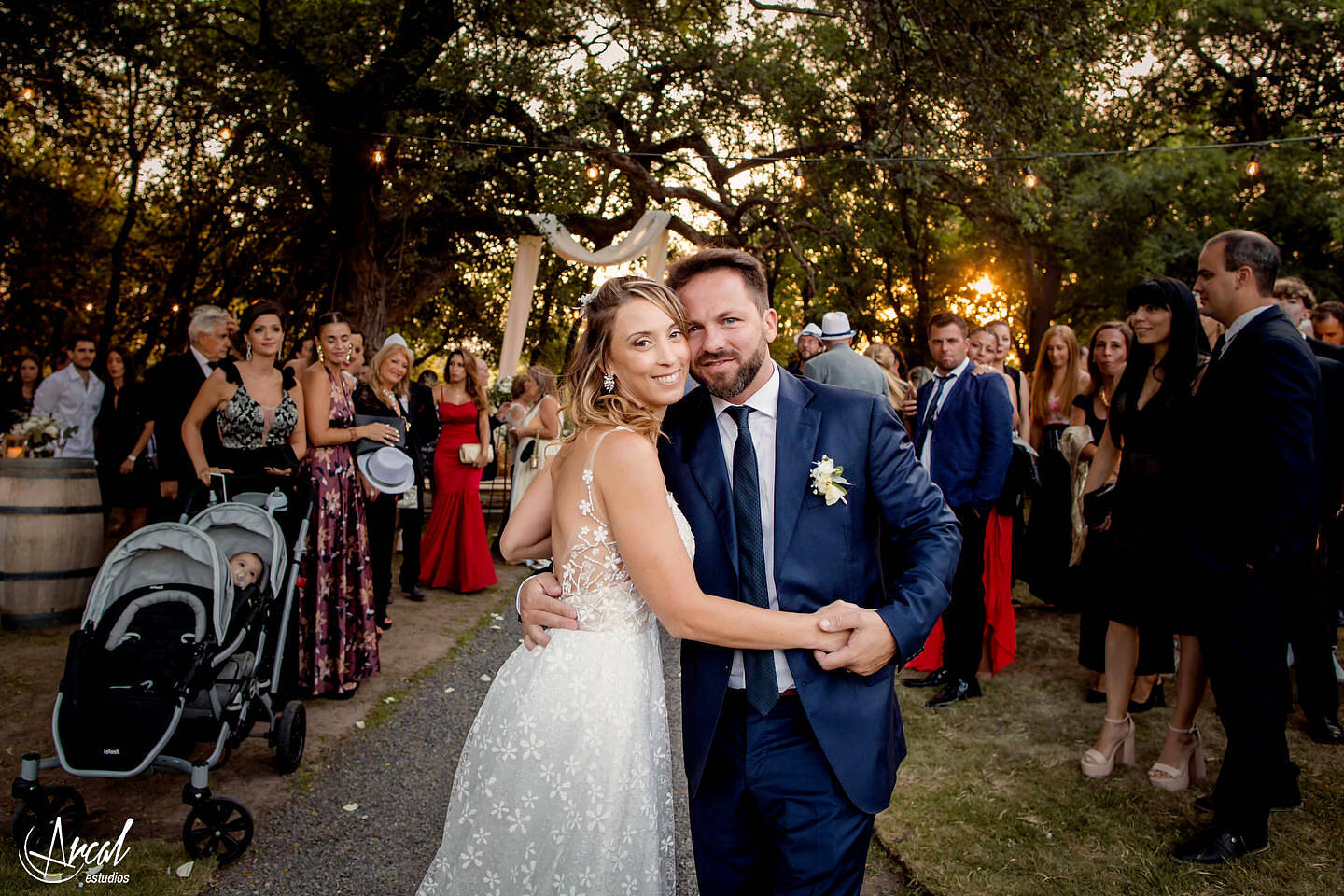 116-jimena-y-mauro-salon-casas-viejas-boda-manuel-wirzt-la-barra-evento-fotografia-de-boda-a-157047-XXL