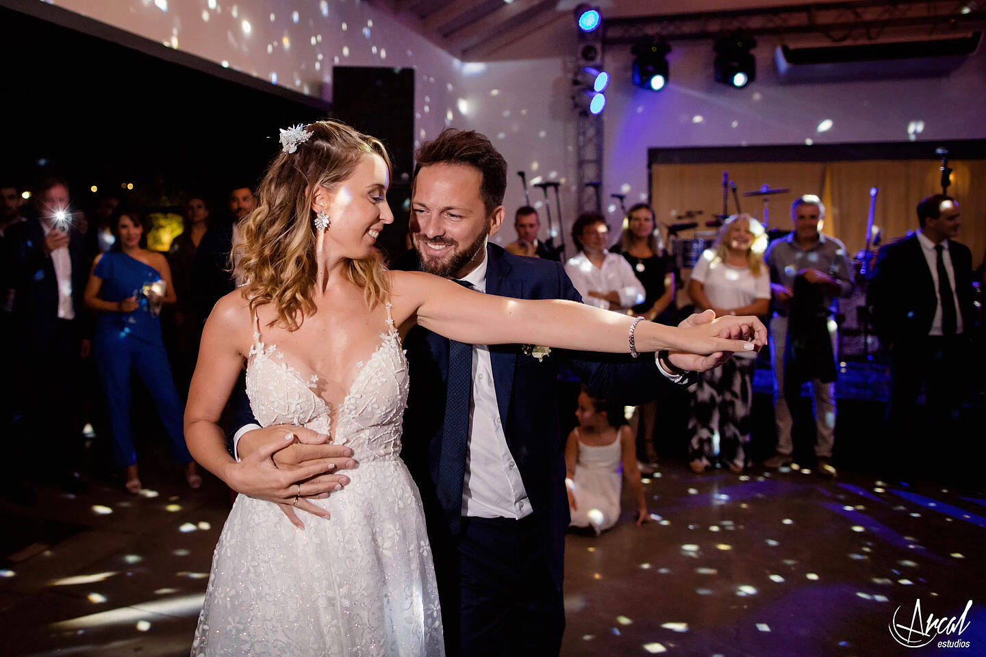 173-jimena-y-mauro-salon-casas-viejas-boda-manuel-wirzt-la-barra-evento-fotografia-de-boda-157047-XXL