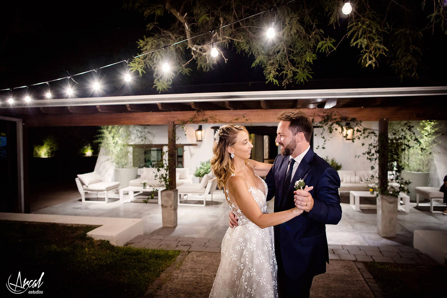204-jimena-y-mauro-salon-casas-viejas-boda-manuel-wirzt-la-barra-evento-fotografia-de-boda-a-157047-XXL