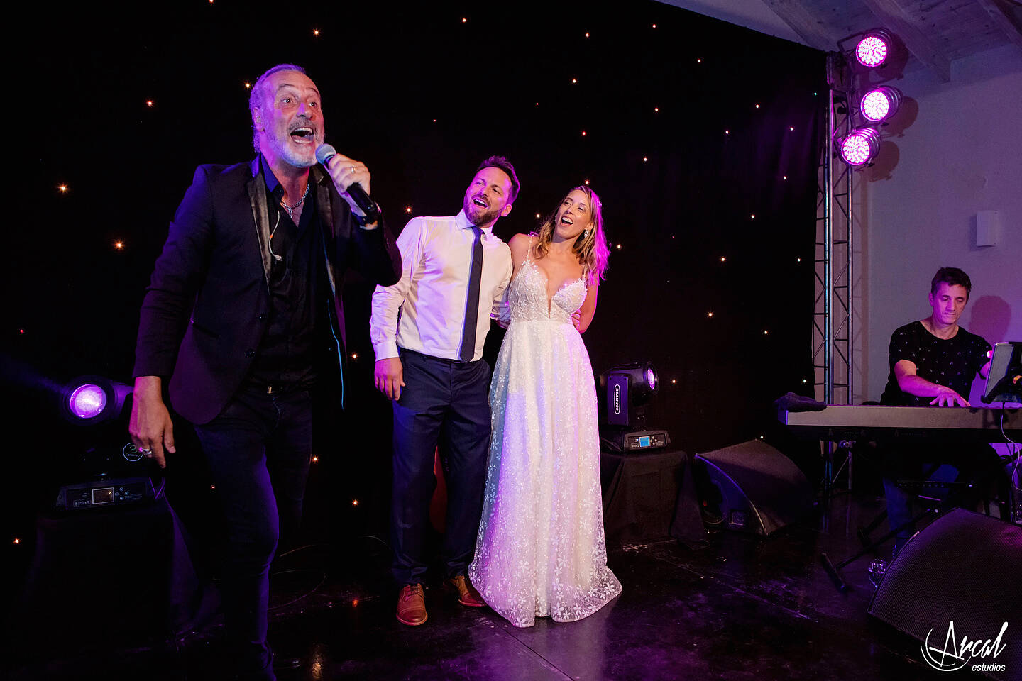 247-jimena-y-mauro-salon-casas-viejas-boda-manuel-wirzt-la-barra-evento-fotografia-de-boda-157047-XXL