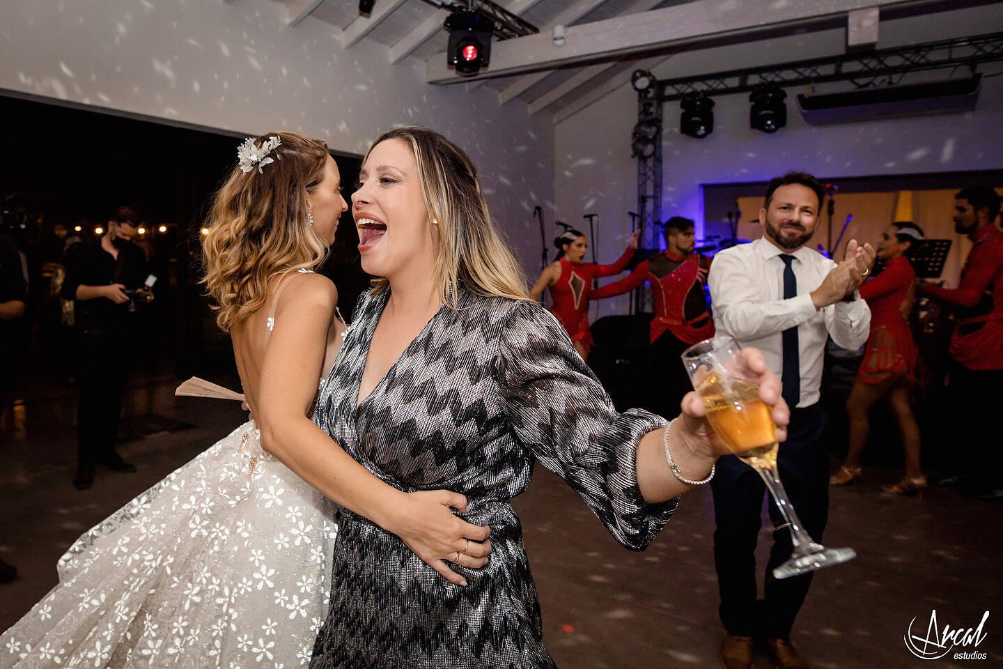 269-jimena-y-mauro-salon-casas-viejas-boda-manuel-wirzt-la-barra-evento-fotografia-de-boda-157047-XXL