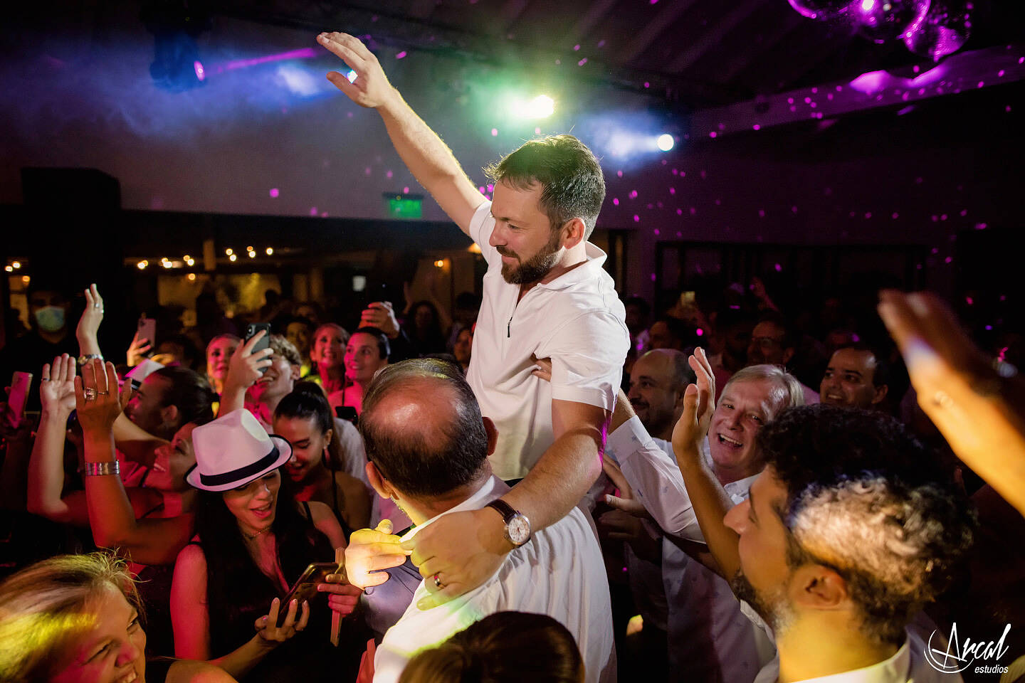 354-jimena-y-mauro-salon-casas-viejas-boda-manuel-wirzt-la-barra-evento-fotografia-de-boda-157047-XXL