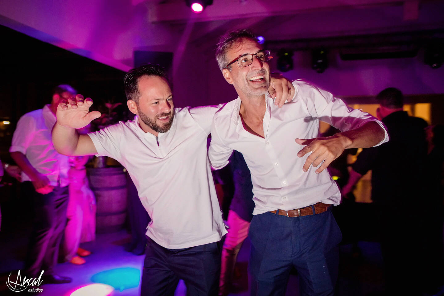 427-jimena-y-mauro-salon-casas-viejas-boda-manuel-wirzt-la-barra-evento-fotografia-de-boda-a-157047-XXL