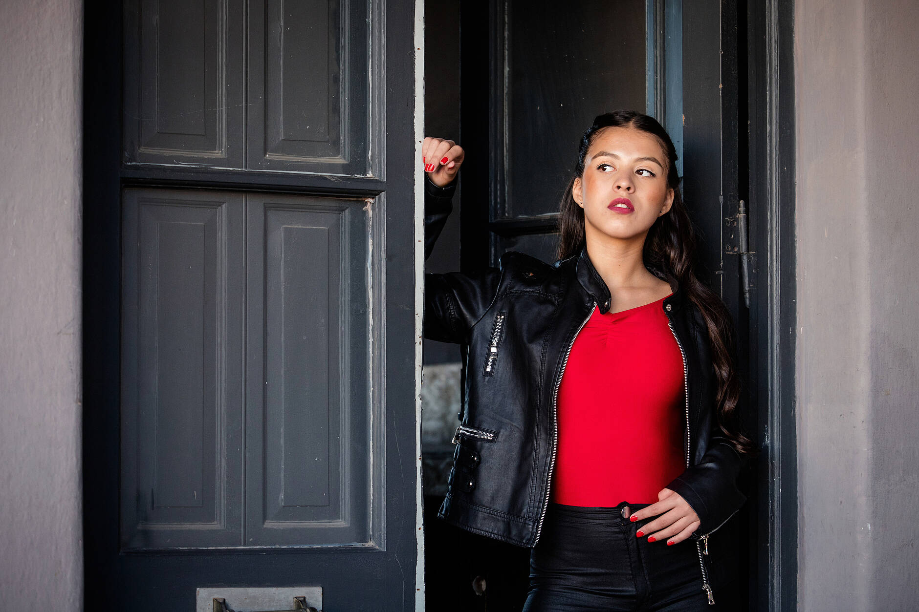 059-pilar-guayare-book-15-arcal-estudios-ciudad-de-co-rdoba-fotografia-quincean-era-look-urbano-158699-O