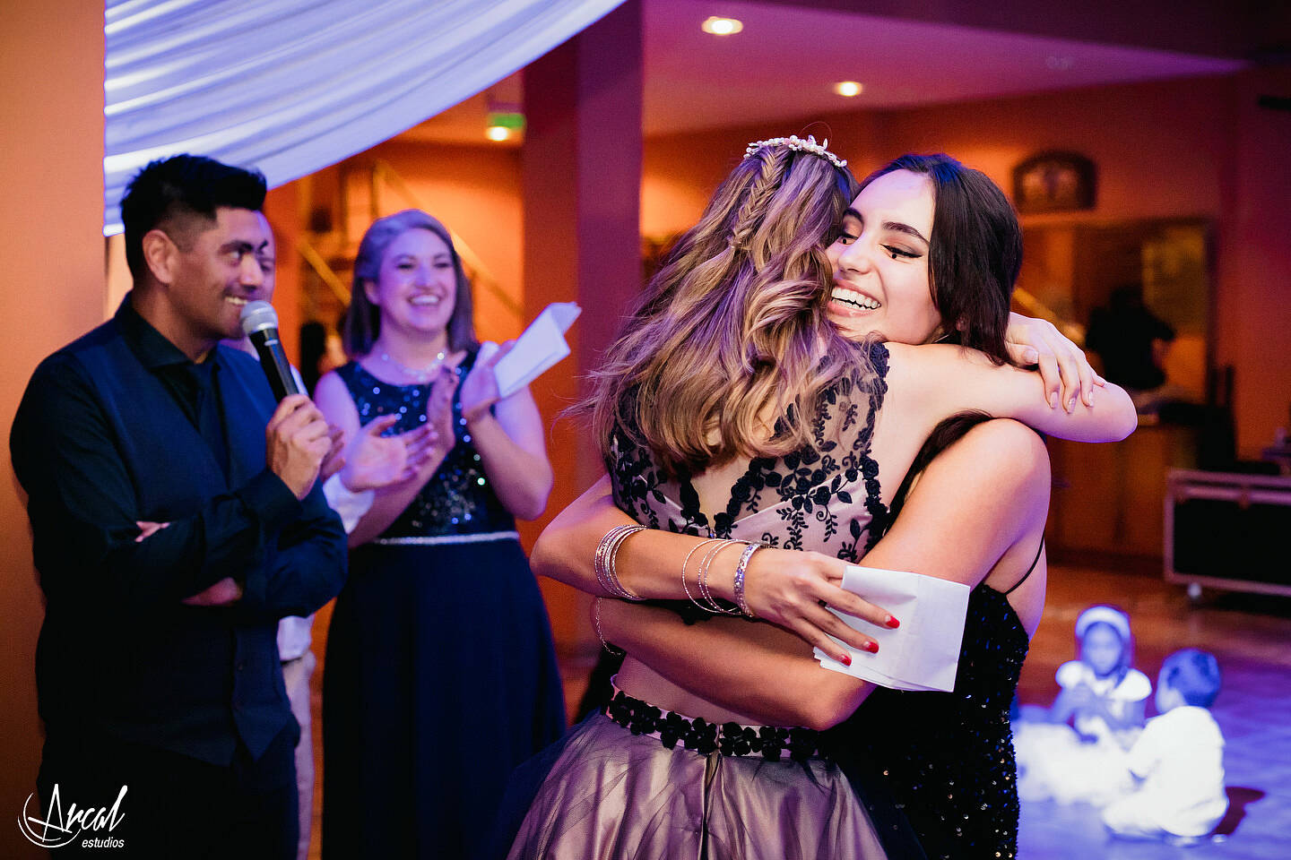 172-roci-o-biderbust-quinces-en-el-salo-n-del-campanario-villa-carlos-paz-atelier-soledad-toani-vestidos-de-novias-y-quincean-eras-1-151379-O