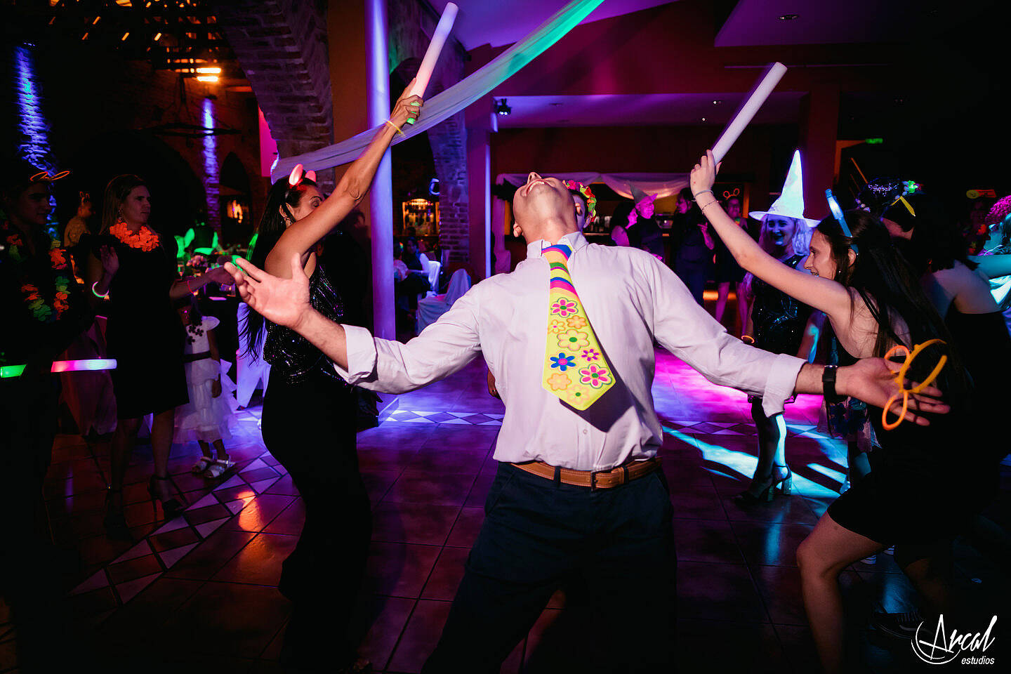 345-roci-o-biderbust-quinces-en-el-salo-n-del-campanario-villa-carlos-paz-atelier-soledad-toani-vestidos-de-novias-y-quincean-eras-1a-151379-O