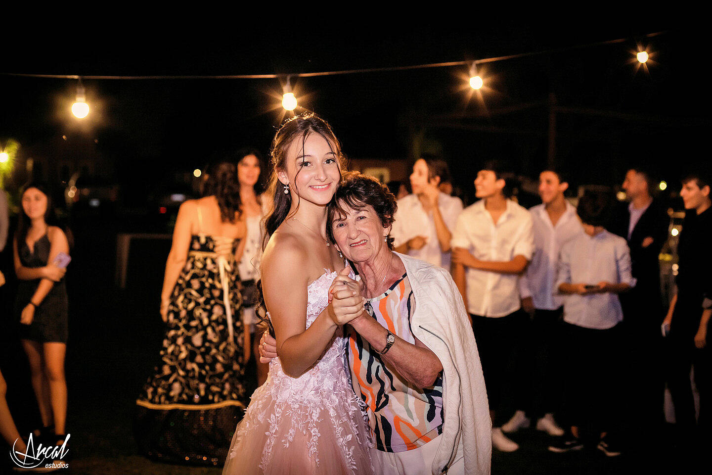 093-lola-sanchez-fotos-de-15-en-estancia-la-victoria-en-villa-allende-149882-O