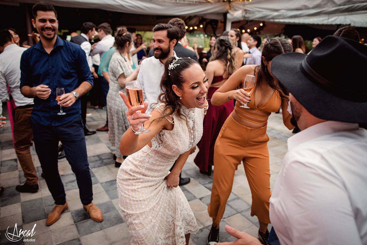 328-paula-y-kevin-estancia-el-rosal-agua-de-oro-boda-fotografia-de-boda-arcal-estudios-158803-O