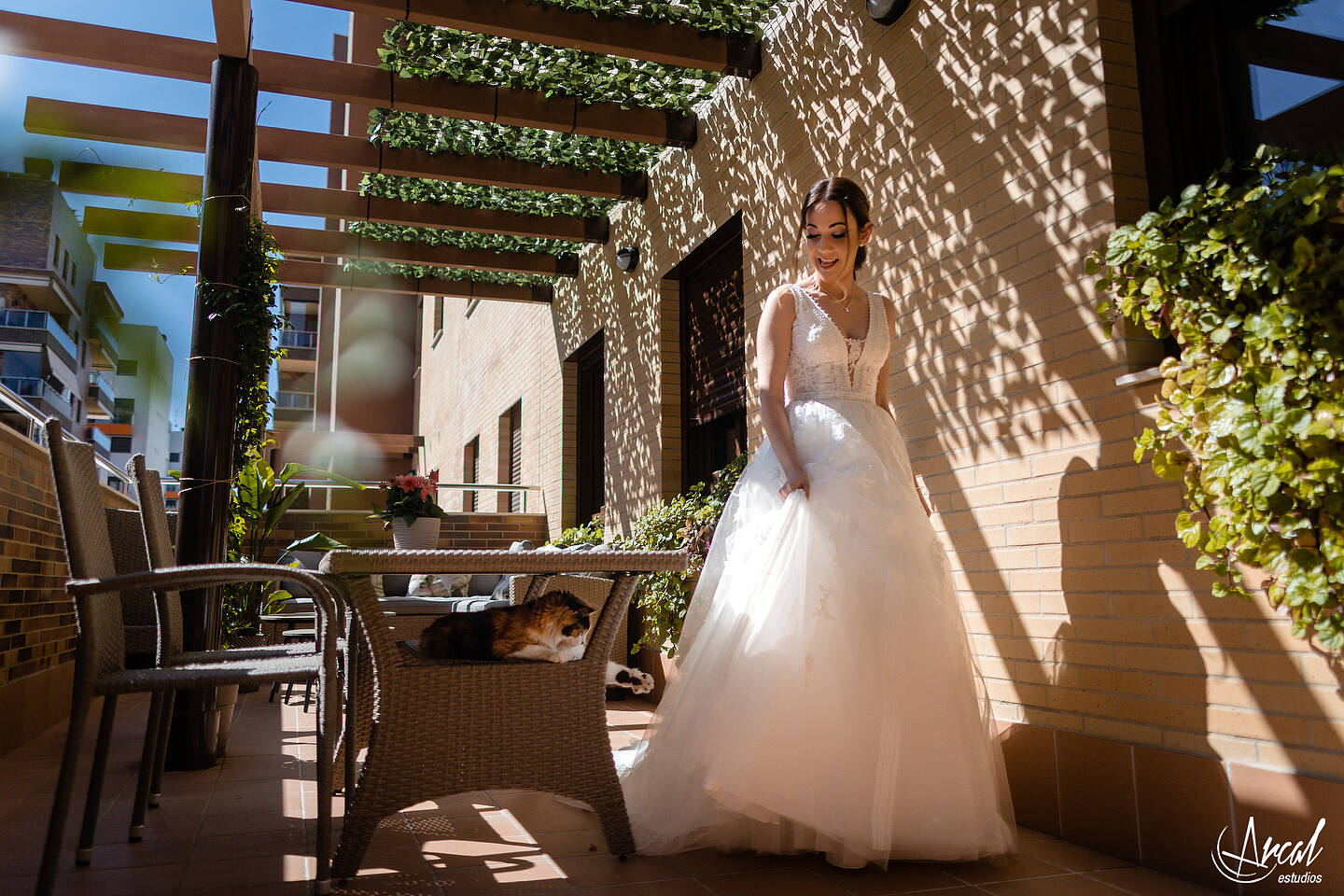 079-ana-y-a-lvaro-la-boda-en-los-jardines-de-sansuen-a-co-rdoba-jardinesdesansuena-maci-a-miisavarisa-novia-andresgallardopino-174073-O