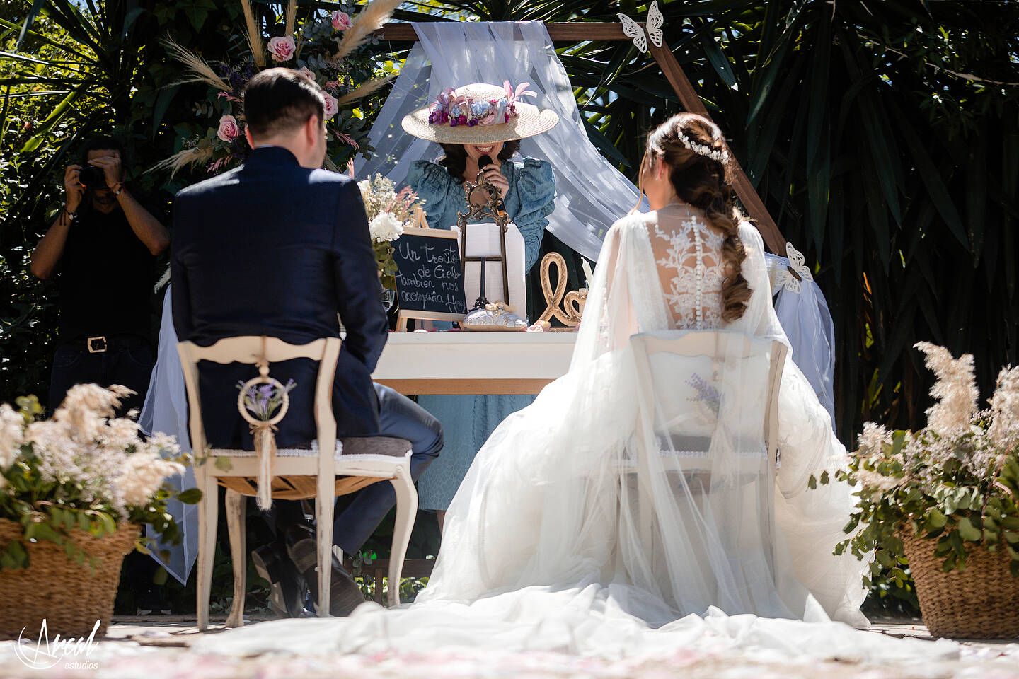149-ana-y-a-lvaro-la-boda-en-los-jardines-de-sansuen-a-co-rdoba-jardinesdesansuena-maci-a-miisavarisa-novia-andresgallardopino-a-174073-O