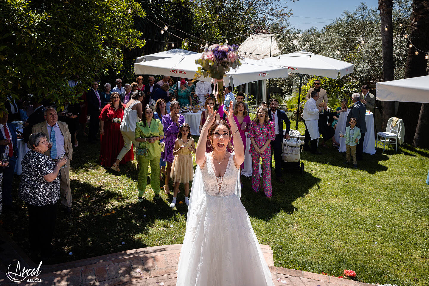 215-ana-y-a-lvaro-la-boda-en-los-jardines-de-sansuen-a-co-rdoba-jardinesdesansuena-maci-a-miisavarisa-novia-andresgallardopino-a-174073-O