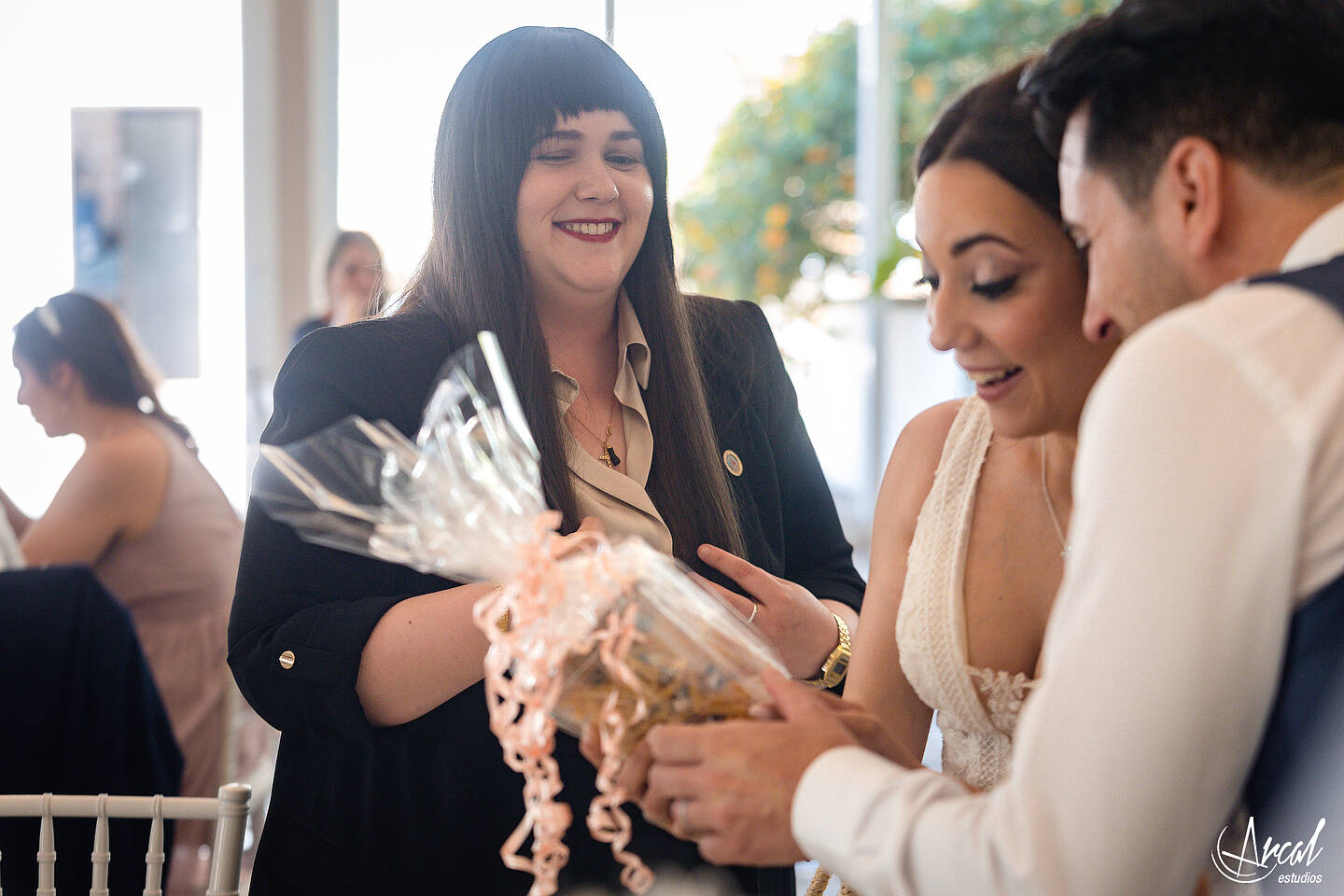 257-ana-y-a-lvaro-la-boda-en-los-jardines-de-sansuen-a-co-rdoba-jardinesdesansuena-maci-a-miisavarisa-novia-andresgallardopino-174073-O
