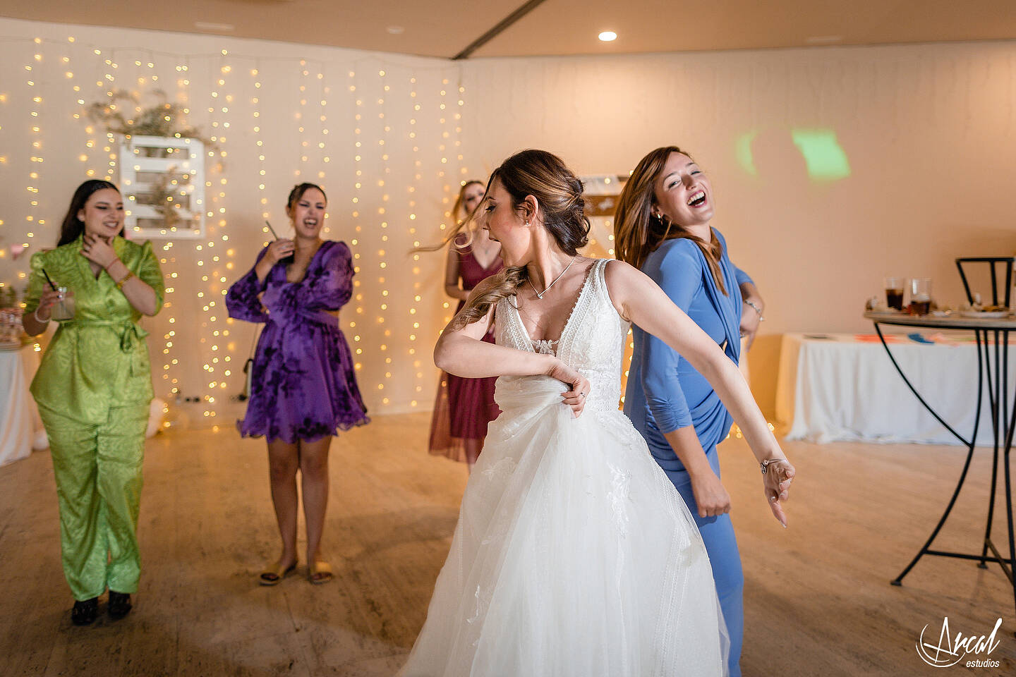 310-ana-y-a-lvaro-la-boda-en-los-jardines-de-sansuen-a-co-rdoba-jardinesdesansuena-maci-a-miisavarisa-novia-andresgallardopino-174073-O