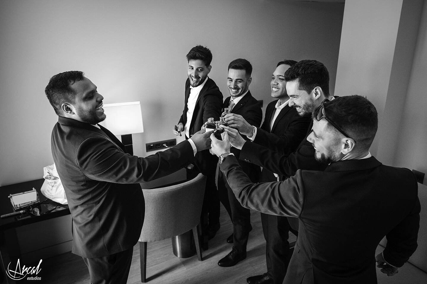 022_Deliana-y-Omar_Fotografía-de-Boda-hotel-meliá-alicante-casamiento-parroquía-santa-maría-de-alicante-fotos-boda-santa-cruz