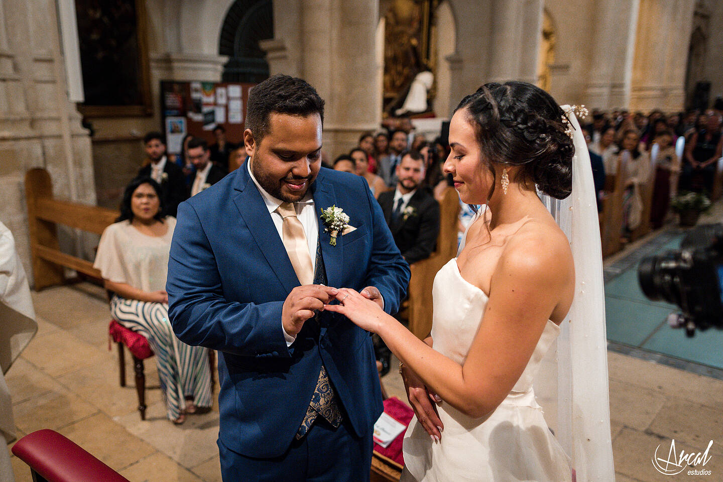 123_Deliana-y-Omar_Fotografía-de-Boda-hotel-meliá-alicante-casamiento-parroquía-santa-maría-de-alicante-fotos-boda-santa-cruz