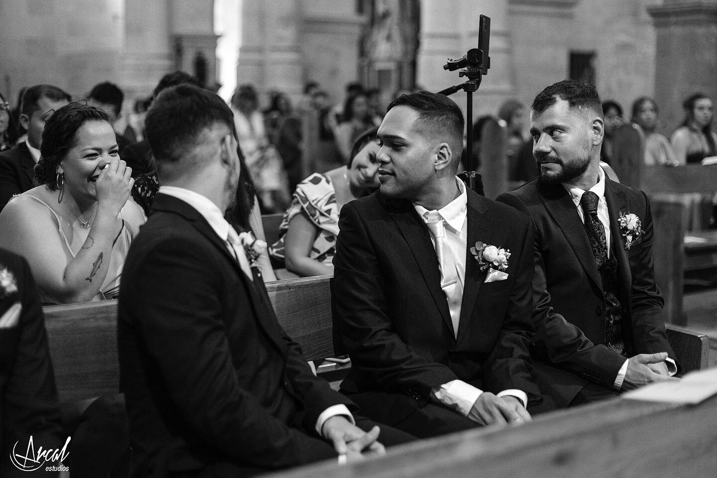 129_Deliana-y-Omar_Fotografía-de-Boda-hotel-meliá-alicante-casamiento-parroquía-santa-maría-de-alicante-fotos-boda-santa-cruz