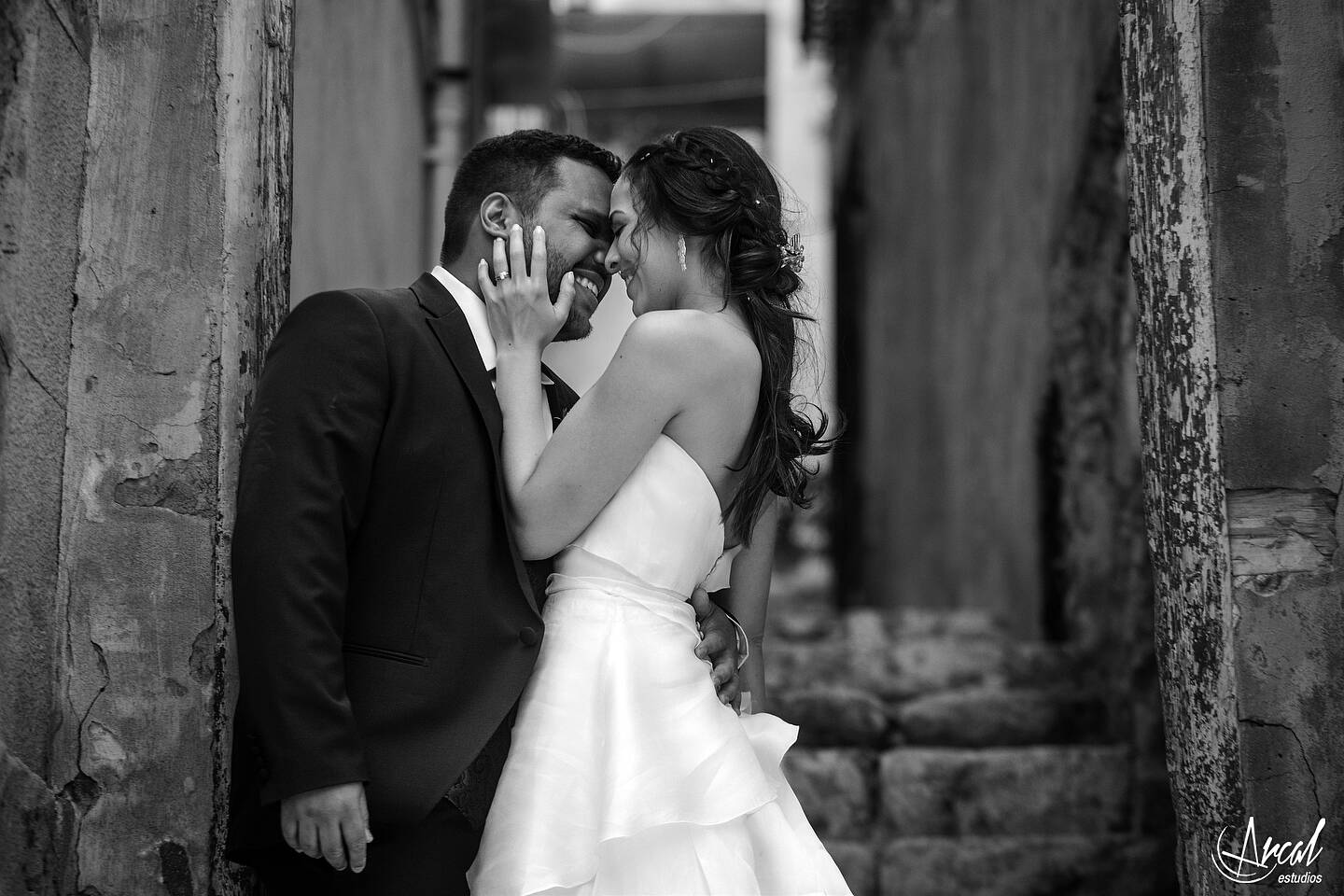 261_Deliana-y-Omar_Fotografía-de-Boda-hotel-meliá-alicante-casamiento-parroquía-santa-maría-de-alicante-fotos-boda-santa-cruz