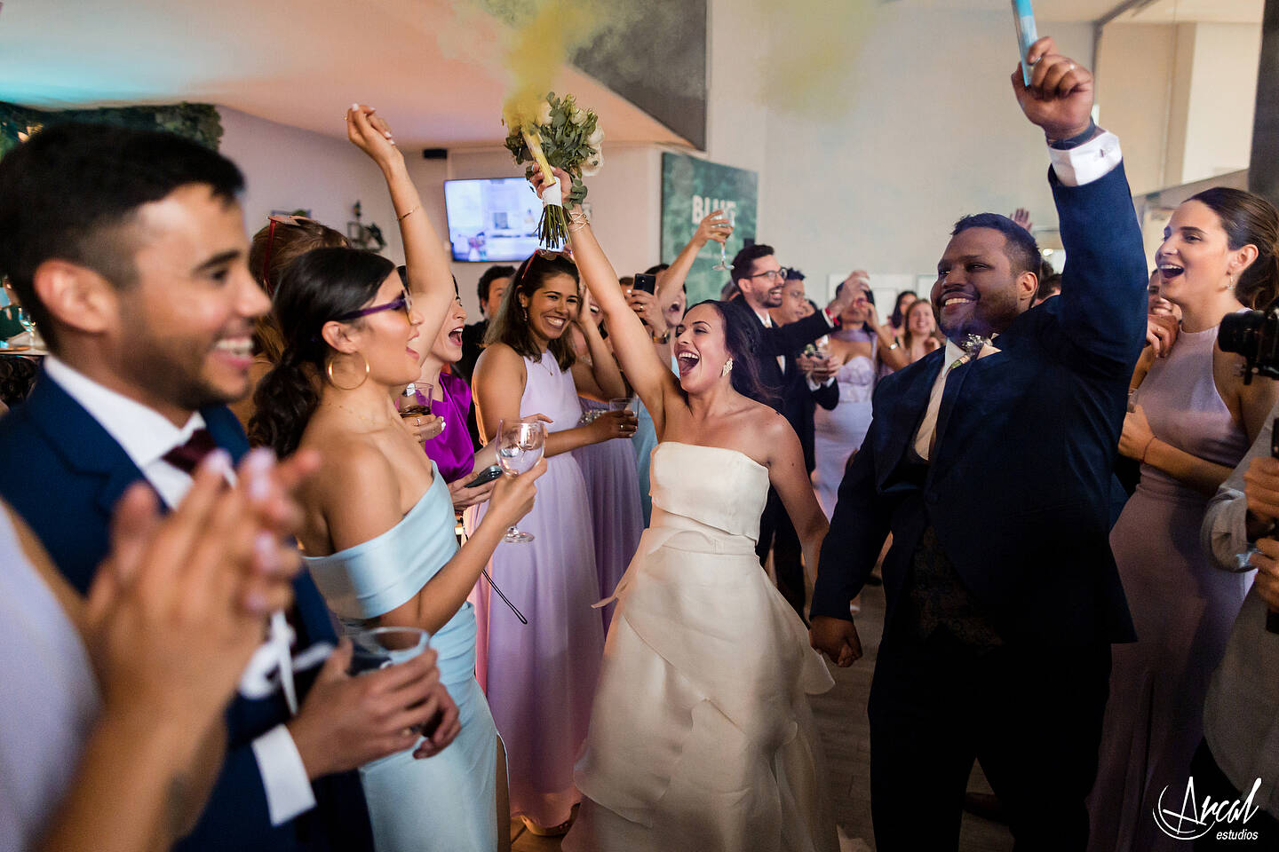 294_Deliana-y-Omar_Fotografía-de-Boda-hotel-meliá-alicante-casamiento-parroquía-santa-maría-de-alicante-fotos-boda-santa-cruz