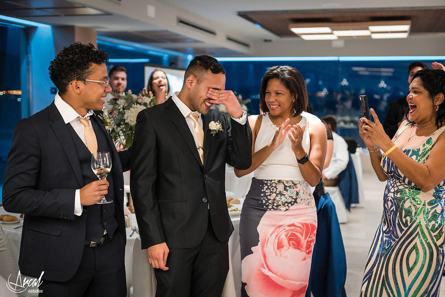 346_Deliana-y-Omar_Fotografía-de-Boda-hotel-meliá-alicante-casamiento-parroquía-santa-maría-de-alicante-fotos-boda-santa-cruz