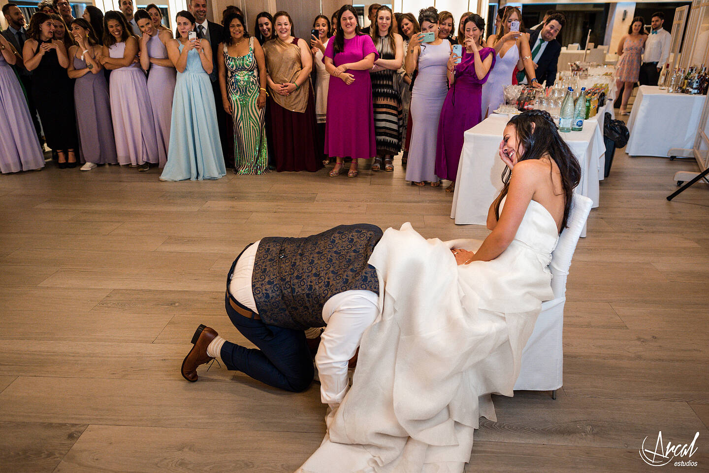384_Deliana-y-Omar_Fotografía-de-Boda-hotel-meliá-alicante-casamiento-parroquía-santa-maría-de-alicante-fotos-boda-santa-cruz