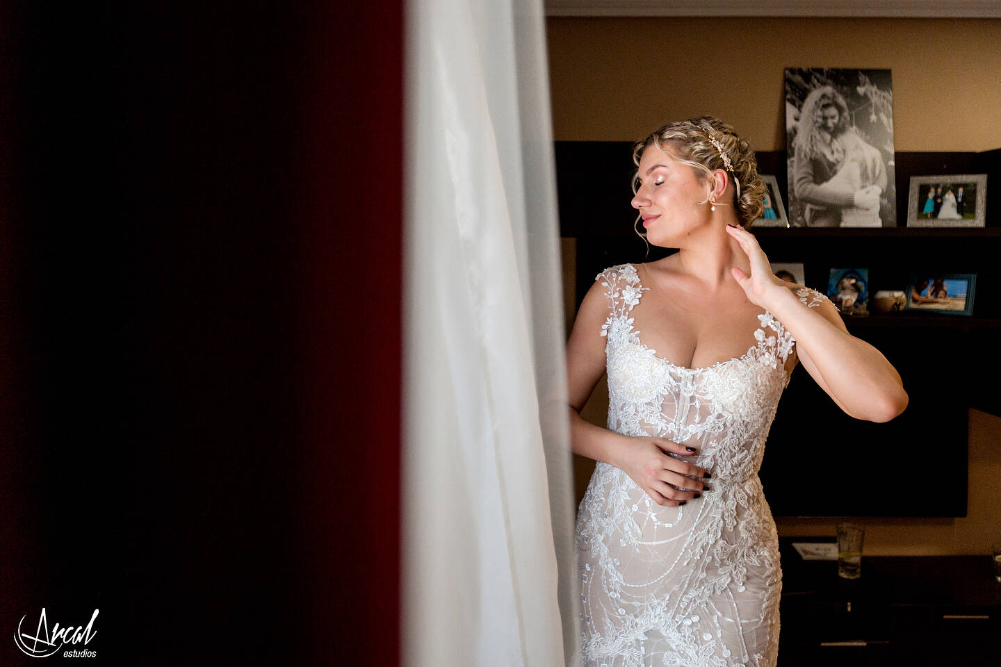 015_Alinushka Alina y Javier y katia la hija - CAsa de él Villalba de la rioja, casa de ella Haro, restaurante casa lola en BerantevillaA