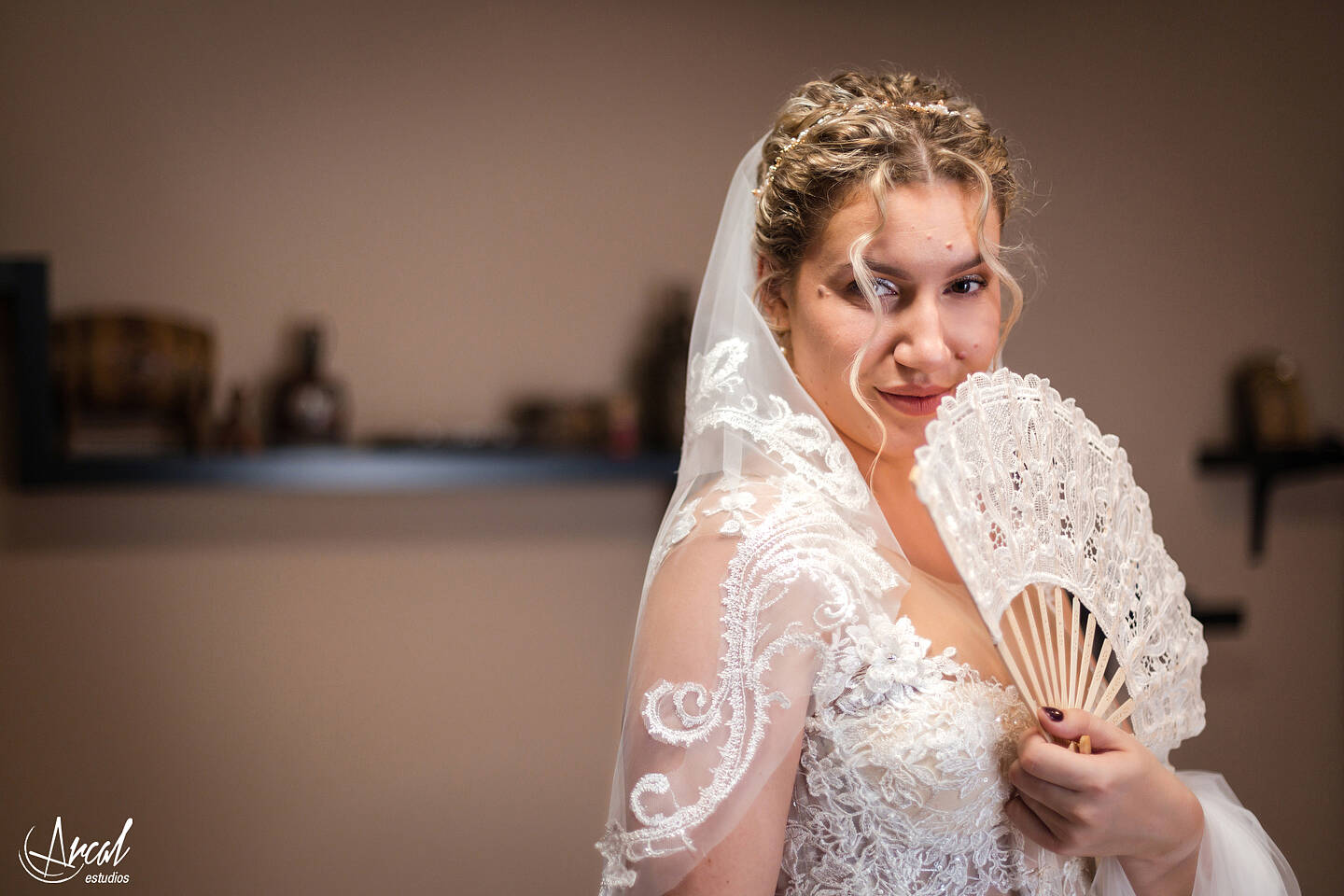 021_Alinushka Alina y Javier y katia la hija - CAsa de él Villalba de la rioja, casa de ella Haro, restaurante casa lola en BerantevillaA