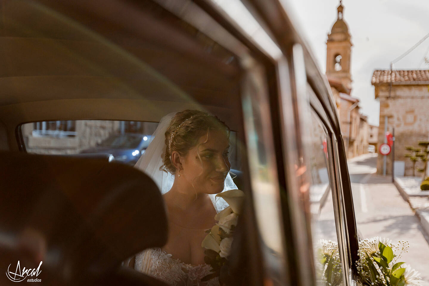 026_Alinushka Alina y Javier y katia la hija - CAsa de él Villalba de la rioja, casa de ella Haro, restaurante casa lola en BerantevillaA