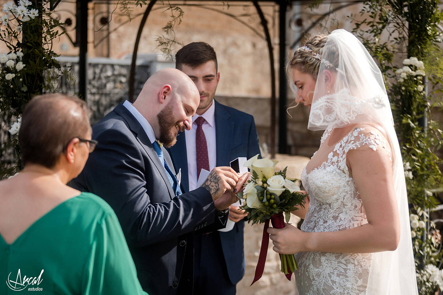 034_Alinushka Alina y Javier y katia la hija - CAsa de él Villalba de la rioja, casa de ella Haro, restaurante casa lola en BerantevillaA