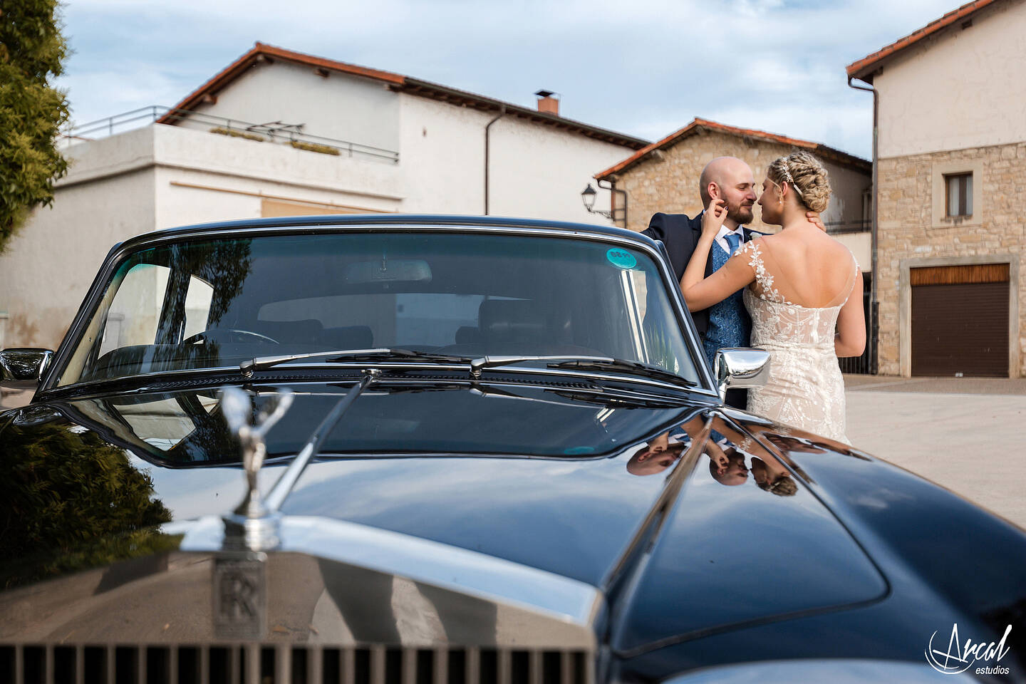 045_Alinushka Alina y Javier y katia la hija - CAsa de él Villalba de la rioja, casa de ella Haro, restaurante casa lola en Berantevilla