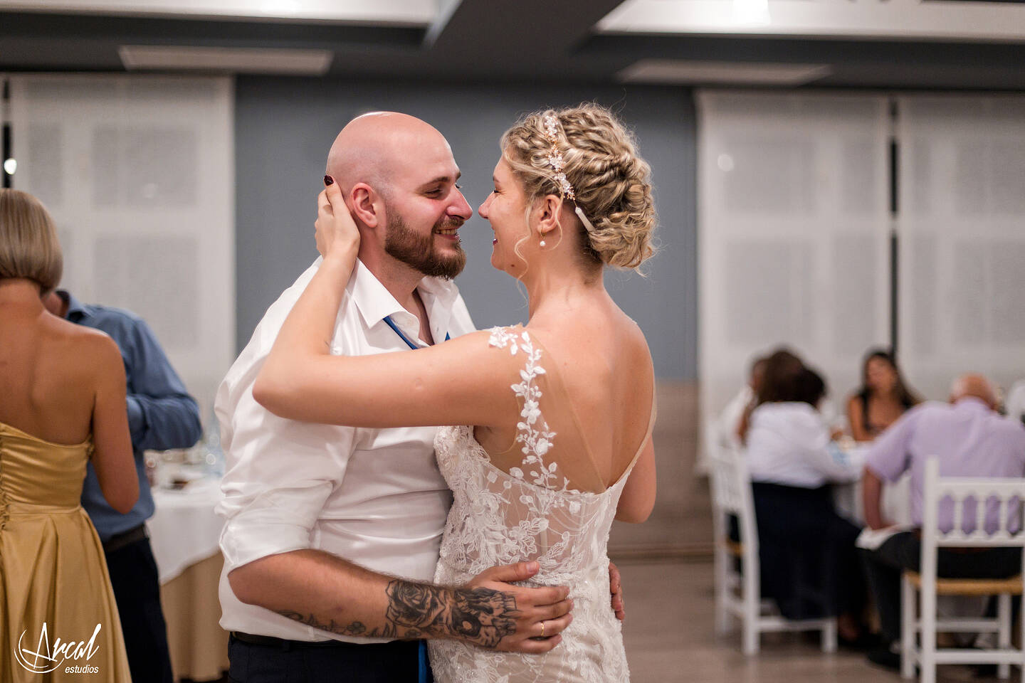 064_Alinushka Alina y Javier y katia la hija - CAsa de él Villalba de la rioja, casa de ella Haro, restaurante casa lola en BerantevillaA