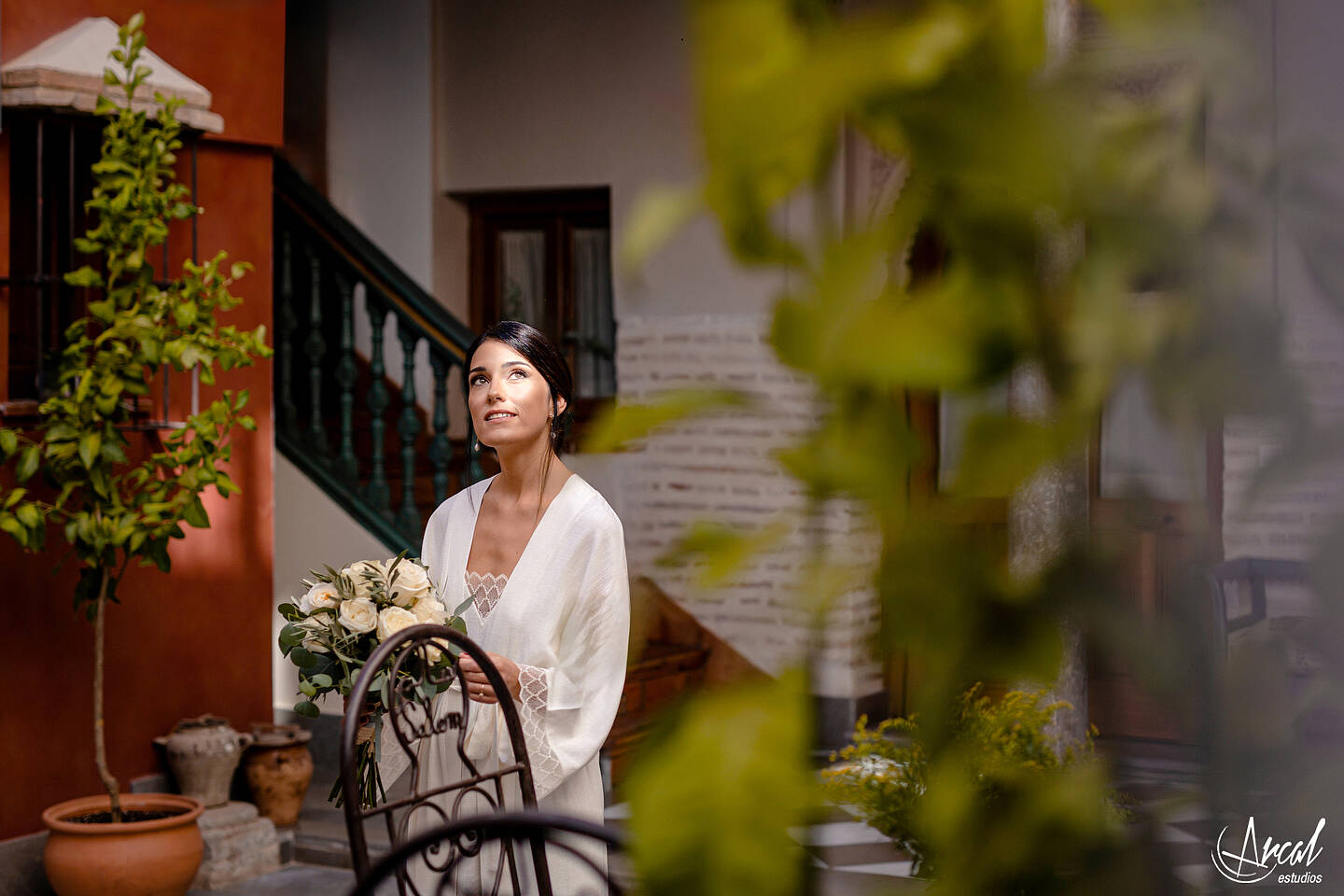 003_Alba y Alejandro_preparativos en Casa La Tiña, Granada, boda en Monasterio de la Cartuja, Palacio de los Córdoba, granada