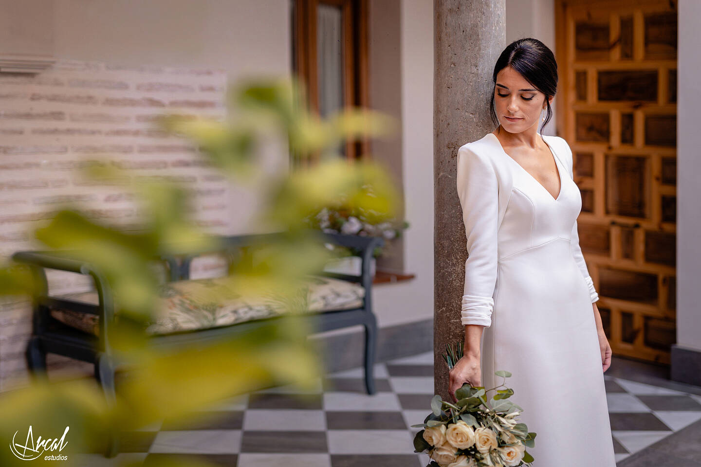 021_Alba y Alejandro_preparativos en Casa La Tiña, Granada, boda en Monasterio de la Cartuja, Palacio de los Córdoba, granadaA