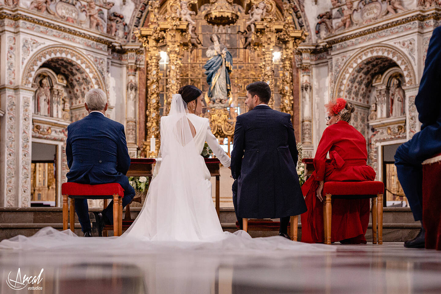 037_Alba y Alejandro_preparativos en Casa La Tiña, Granada, boda en Monasterio de la Cartuja, Palacio de los Córdoba, granadaA