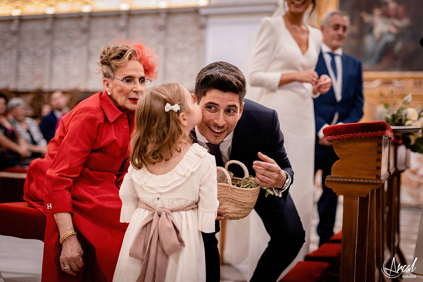 040_Alba y Alejandro_preparativos en Casa La Tiña, Granada, boda en Monasterio de la Cartuja, Palacio de los Córdoba, granada